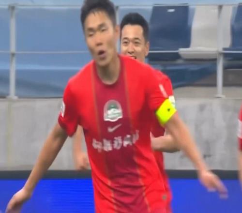 世界波！王上源一腳穿透5人，破657天中超球荒，河南3場首球