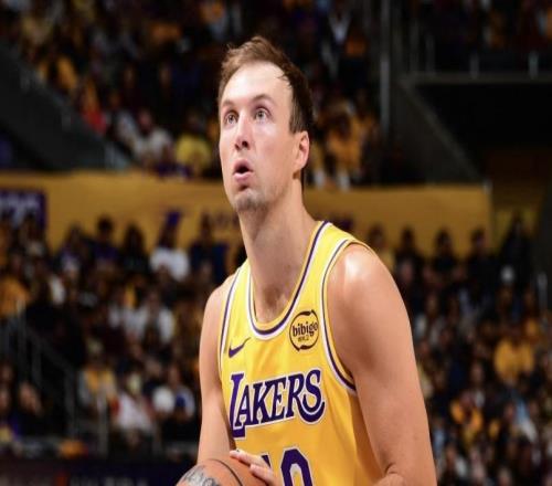 肯納德：我要做的是打出侵略性，感謝大家整場比賽的互相信任