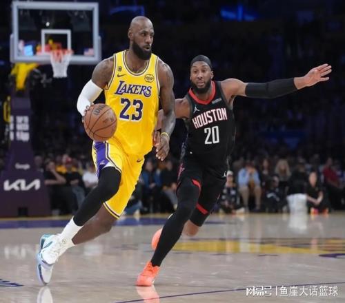 湖人贏球仍出兩隱患，老詹兩點該夸！肯納德賽后攤牌，一人被忽視