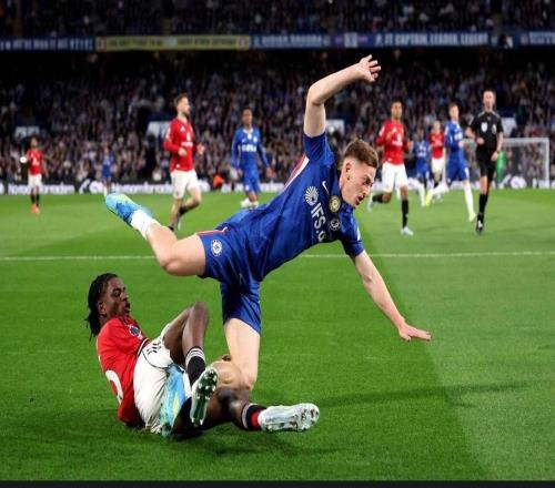 郵報：帕爾默看上去已經完全迷失，整支切爾西球員皆是如此