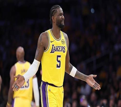 攻防兩端都有頂級表現！湖人接下來需要提升先發中鋒的戰術地位