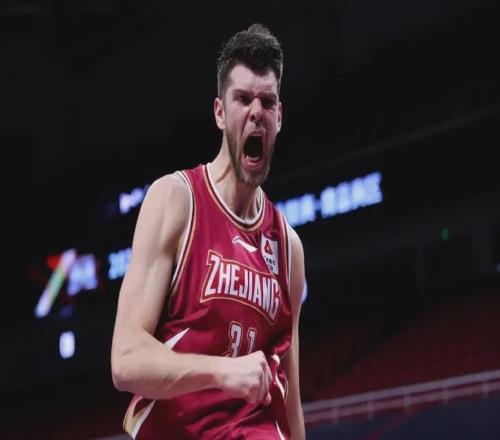 廣東簽約拉科塞維奇內幕！朱芳雨接觸多位NBA球員，嫌棄報價太低