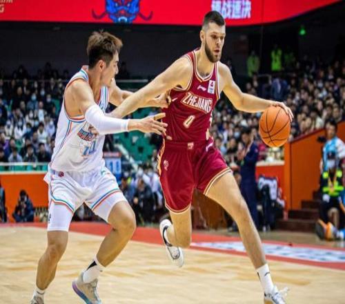 央視直播！廣東VS山西全力橫掃，拉科塞維奇上演首秀，杜鋒沖前四