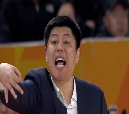 禁賽3場，罰款6萬！CBA少帥為何遭重罰原因曝光，影響季后賽