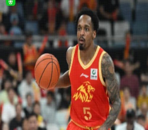 廣廈加時117104力克北控，巴里布朗38分，豪斯空砍44分