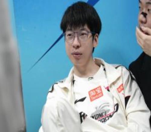 全方位落后AL不敵BLG就賽場表現(xiàn)來看吧友們覺得誰問題最大