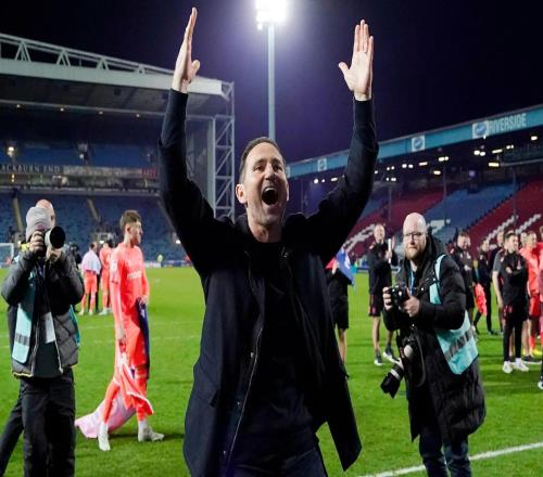 老雷：蘭帕德帶考文垂沖超成就巨大，這么說不僅因他是我外甥