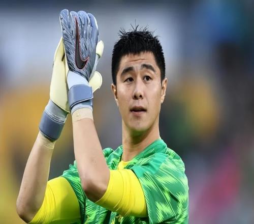 國安VS深圳新鵬城：孔特+達萬坐鎮，兩大國腳飛翼領銜，塞鳥沖鋒