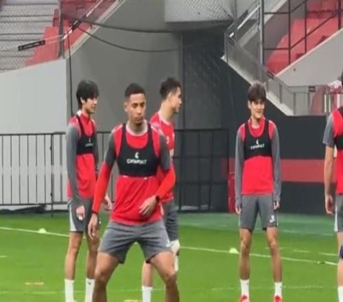 滬媒：李新翔、蔣光太參加海港賽前最后一練，萊昂納多缺席