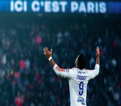 一傳一射+跳舞群嘲！19歲恩德里克打臉全法甲，大巴黎成背景板！