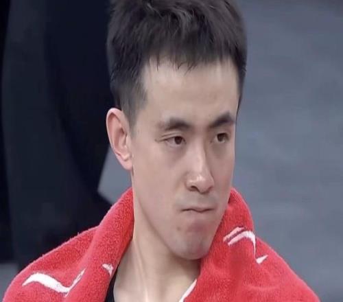 毫無(wú)還手之力！客場(chǎng)慘敗上海34分，趙繼偉社媒發(fā)文：呵呵