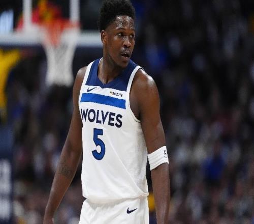 G2森林狼119114戰(zhàn)勝掘金球員評(píng)價(jià)：4人優(yōu)秀，2人良好，4人低迷