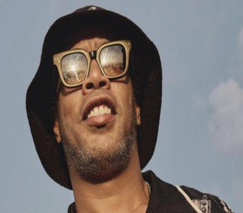 小羅：我從小便在狹小空間創造技巧，后來踏上大場自然更從容