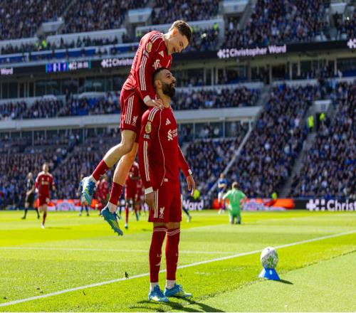 誰接薩拉赫的班利物浦心里清楚：這不是補窟窿，是填大坑