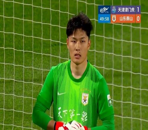 陳澤仕轟出世界波打入中超處子球，泰山隊21逆轉津門虎