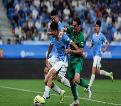 近6輪中超首勝！國(guó)安10送新鵬城3連敗35歲張稀哲替補(bǔ)世界波絕殺