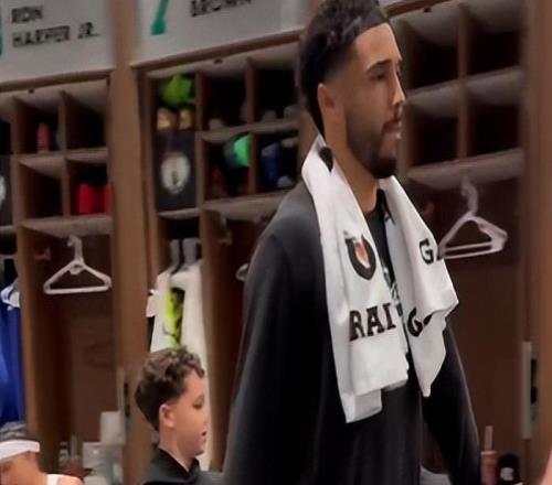 布朗更衣室逗塔圖姆兒子！雙探花51+15默契十足五場(chǎng)晉級(jí)概率78%