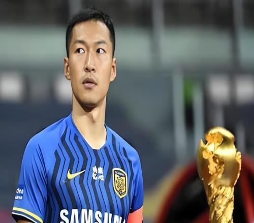 申花主力陣容可能迎來久違黑馬！已被視為吳曦接班人，值得期待