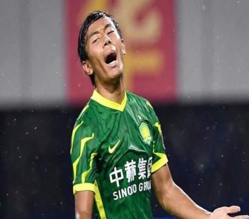 勵志！23歲中超后衛(wèi)終于一戰(zhàn)成名：近3年已幫3隊(duì)沖超成功！