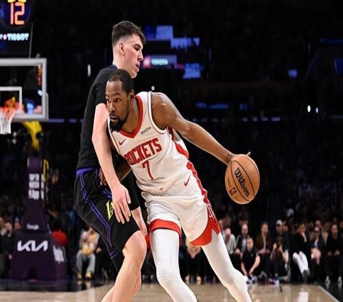 優秀的“攪屎棍”！湖人替補側翼新星還是能夠起到一定的作用的