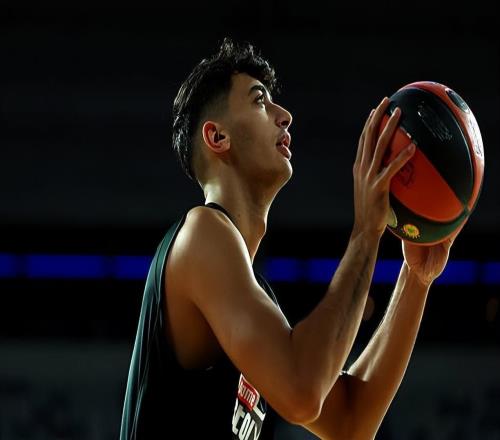 希臘內線新星將試水今年的NBA選秀大會，但他也可能轉戰NCAA賽場