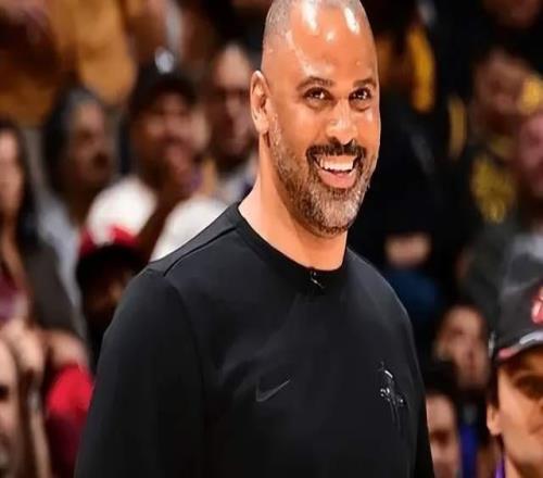 火箭丟了G2后，烏度卡全方位甩鍋，杜蘭特主動攬責，申京自我反思