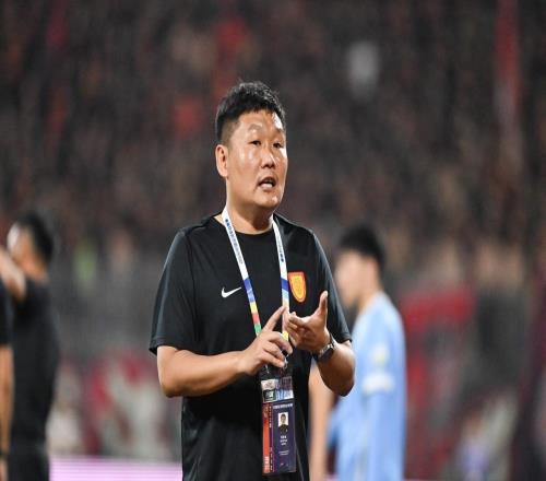 反轉封神！重慶銅梁龍7輪17分，當初罵劉建業的球迷，該道歉了嗎