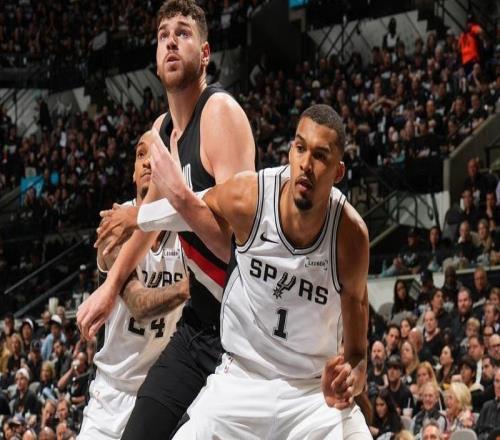 NBA文班亞馬摔傷離場觸發腦震蕩保護協議