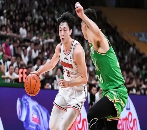 恭喜杜鋒！朱總簽下冠軍控衛(wèi)，徐杰胡明軒將有好幫手