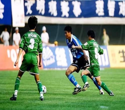 從萬達實德到英博，大連足球傲骨從未斷絕！上次五連勝追溯到05年