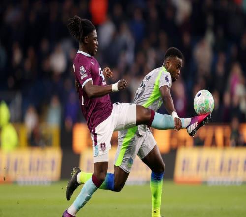 格伊：踢完阿森納踢要保級的伯恩利很難，說會很輕松的不懂球