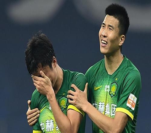 北京國安VS津門虎：池忠國坐鎮中場，達萬領銜進攻，國足鋒霸出擊