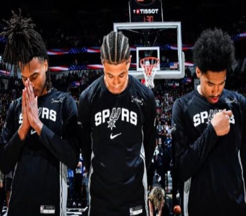 第三節(jié)完成逆轉(zhuǎn)！馬刺隊沒有文班亞馬也能贏，楊瀚森又上了