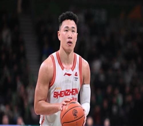 深圳大勝廣州鎖第三創隊史最佳賀希寧29+7史密斯26+13+13