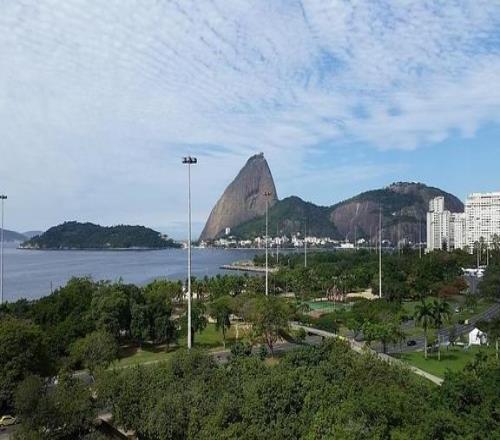 德澤爾比讓傷員坐板凳：熱刺的"氣氛組"戰術