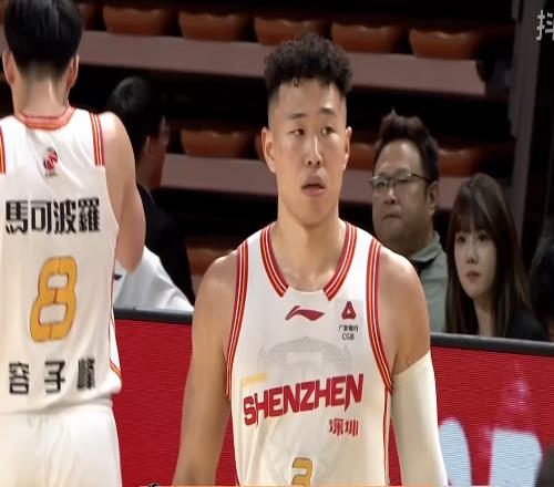 賀希寧再封神！深圳鎖定第3！徐昕一言難盡，廣州輸球仍進季后賽