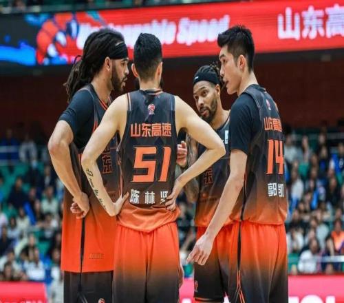 最后七輪僅一勝！山東男籃，季后賽該瞪眼了