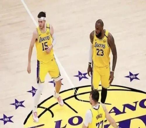 離譜到家！湖人G4故意輸球！就為了這個...