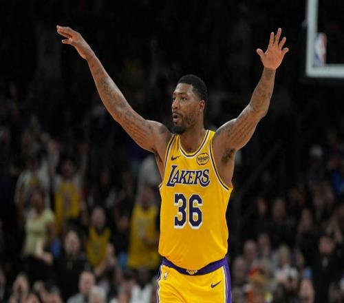 斯馬特你太狠，換隊第一年，詹科鯊魔賈都沒實現的紀錄，你做到了