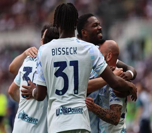 意甲懸念終結(jié)國米被逼平仍10分領(lǐng)跑下輪贏球即提前3輪奪第21冠