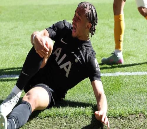 荷媒：西蒙斯傷情不明朗，若缺陣世界杯對荷蘭隊影響不小