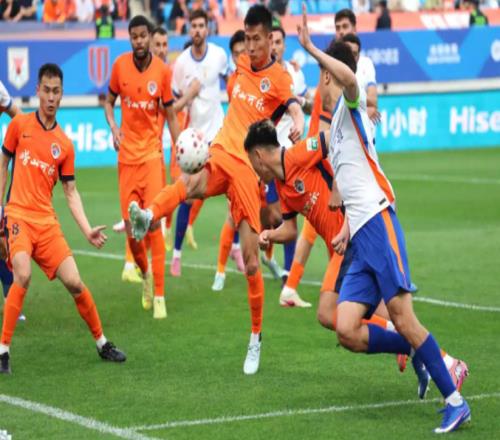 山東泰山1比4負(fù)海牛，齊魯?shù)卤葢K敗現(xiàn)體系崩塌，克雷桑破門難救主