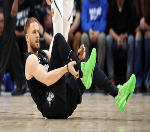 賽季報銷！迪文琴佐遭遇右跟腱撕裂穿上保護靴坐輪椅離開