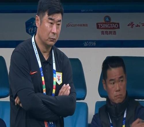 泰山半場02！媒體人集體開炮：表現拙劣，挨罵也活該