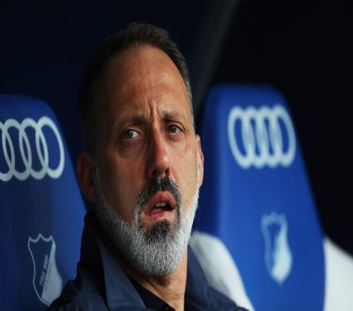 一個(gè)意大利裔德式美國(guó)人，從常春藤應(yīng)用數(shù)學(xué)到國(guó)王杯冠軍教頭