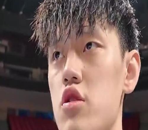 曾凡博：去年腰一斷，整個身體的勁就泄了現(xiàn)在身體并沒有完全好