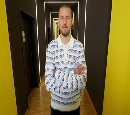 安東：多特的比賽并不乏味和馬競、英超的轉會傳聞不評價