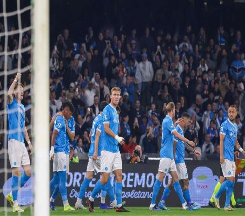 40橫掃！德布勞內傳射建功，意甲勁旅踢瘋了，超越米蘭升到第2