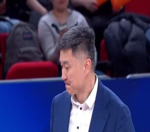 央視直播！好戲來(lái)了，徐昕PK杜鋒，球迷力挺徐昕報(bào)仇，杜鋒咋整