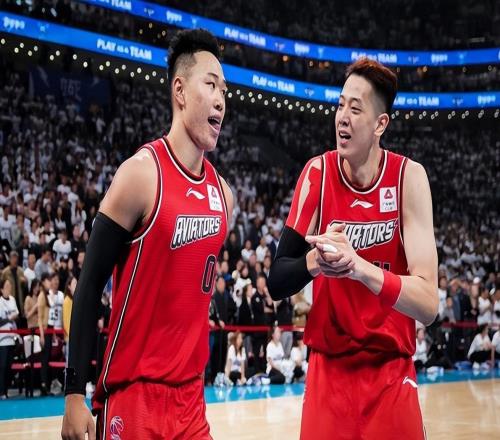 我拿MVP了！沈梓捷恭喜賀希寧：回房了，這一句話概括萬千